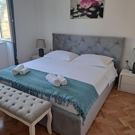 La Petite Maison Splitska Eksteriør billede